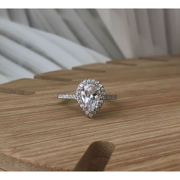 Teardrop 925 Sterling Silver Ring - Picture 5 of 9